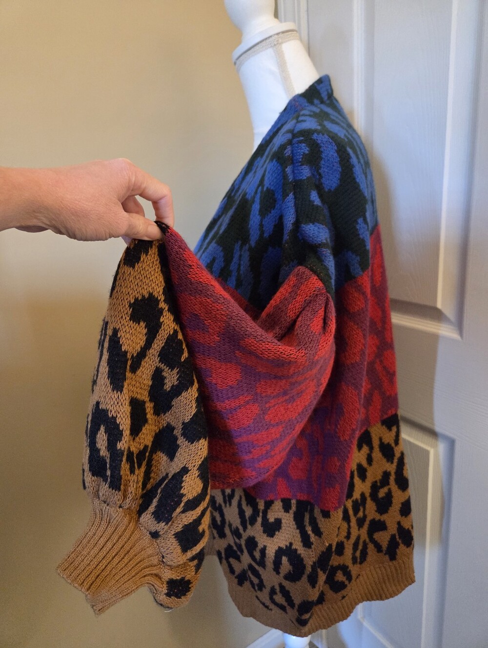 Farm Rio Mixed Leopard Open Front Cardigan - Picture 3 of 7